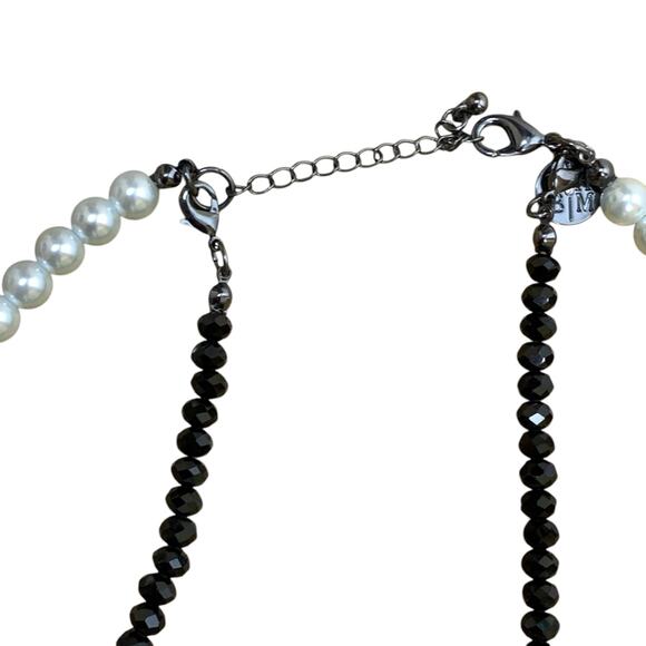 WHBM Pearl Black Glass Double Strand Necklace - Picture 4 of 6